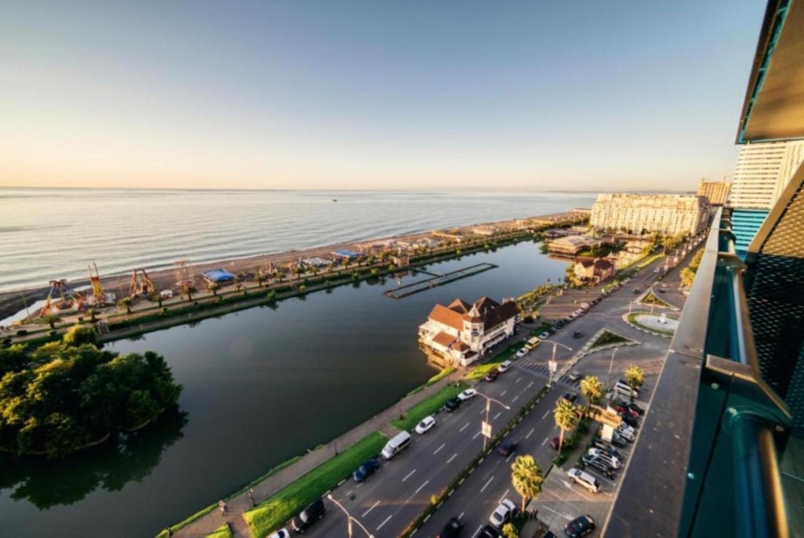 Orbi City Panoramic View Batumi Luaran gambar